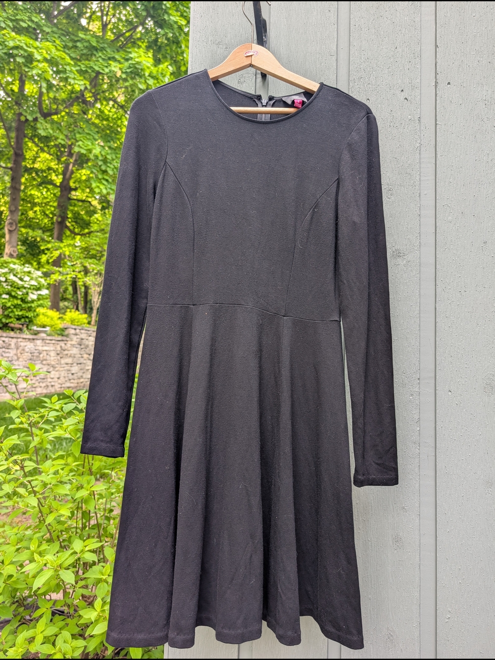 Vince Camuto Black Long-Sleeve Fit-and-Flare Dress
